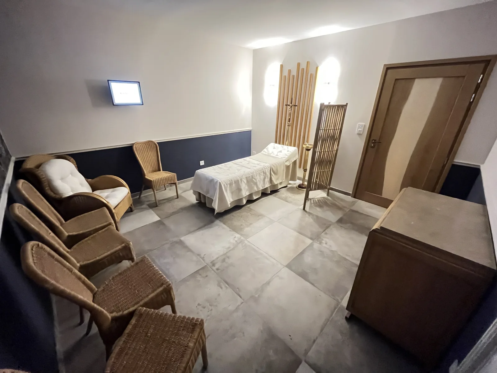 Salon Frêne à Carnières