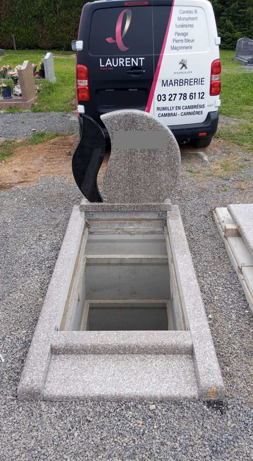 Le monument ouvert lors d’une intervention